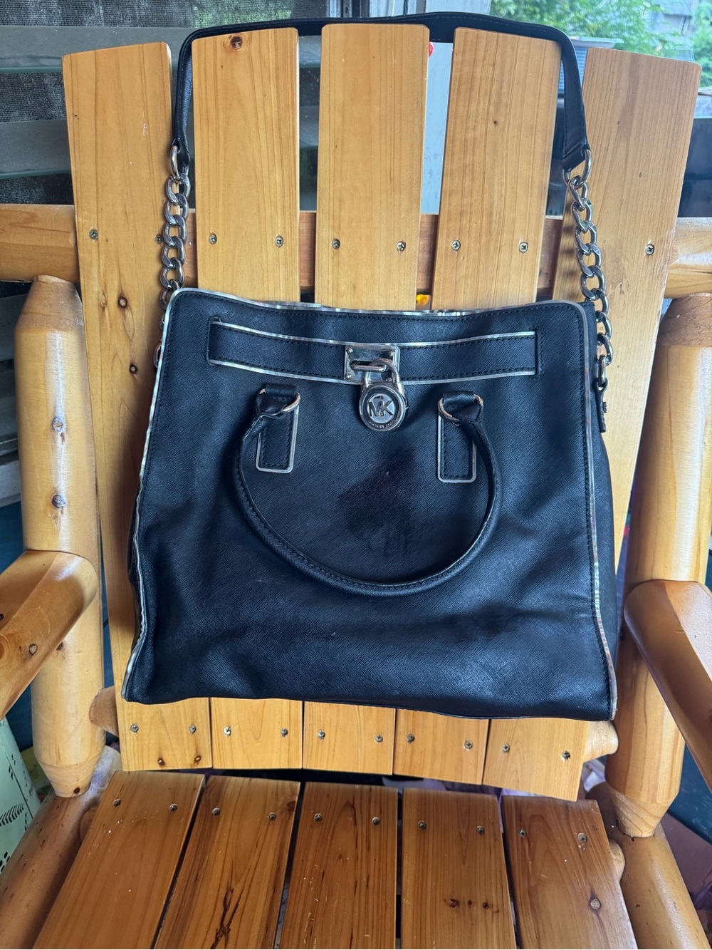 Michael Kors Black Leather Chain-Accent Shoulder Bag
